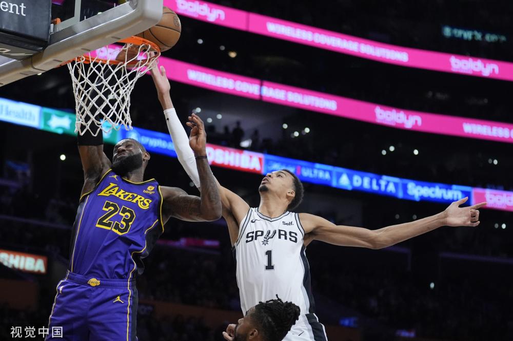 科莫崭露头 科莫崭露头