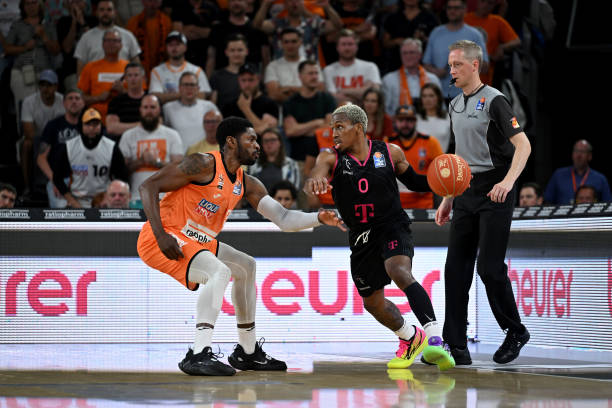 的侵害同样 的侵害同样