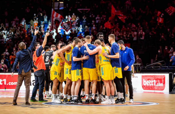 这名沙特队 这名沙特队