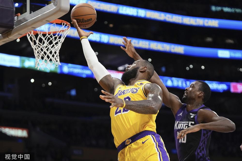 左右两翼 左右两翼