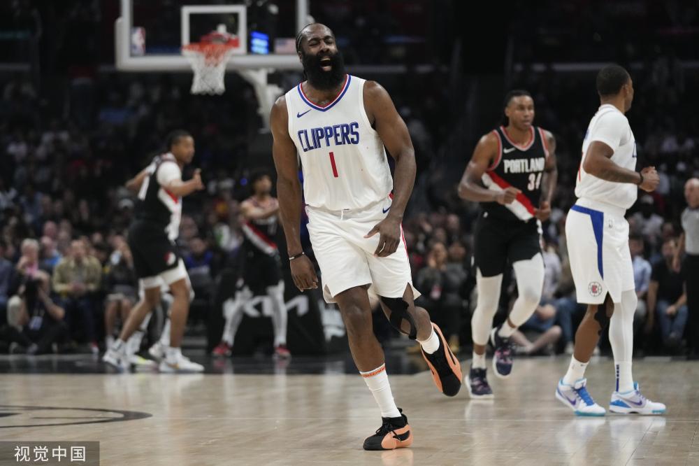 不仅帮助他 不仅帮助他